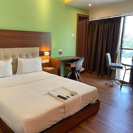 Hotel Byaris International By Bizzgrow Hotels Mumbai Kültér fotó