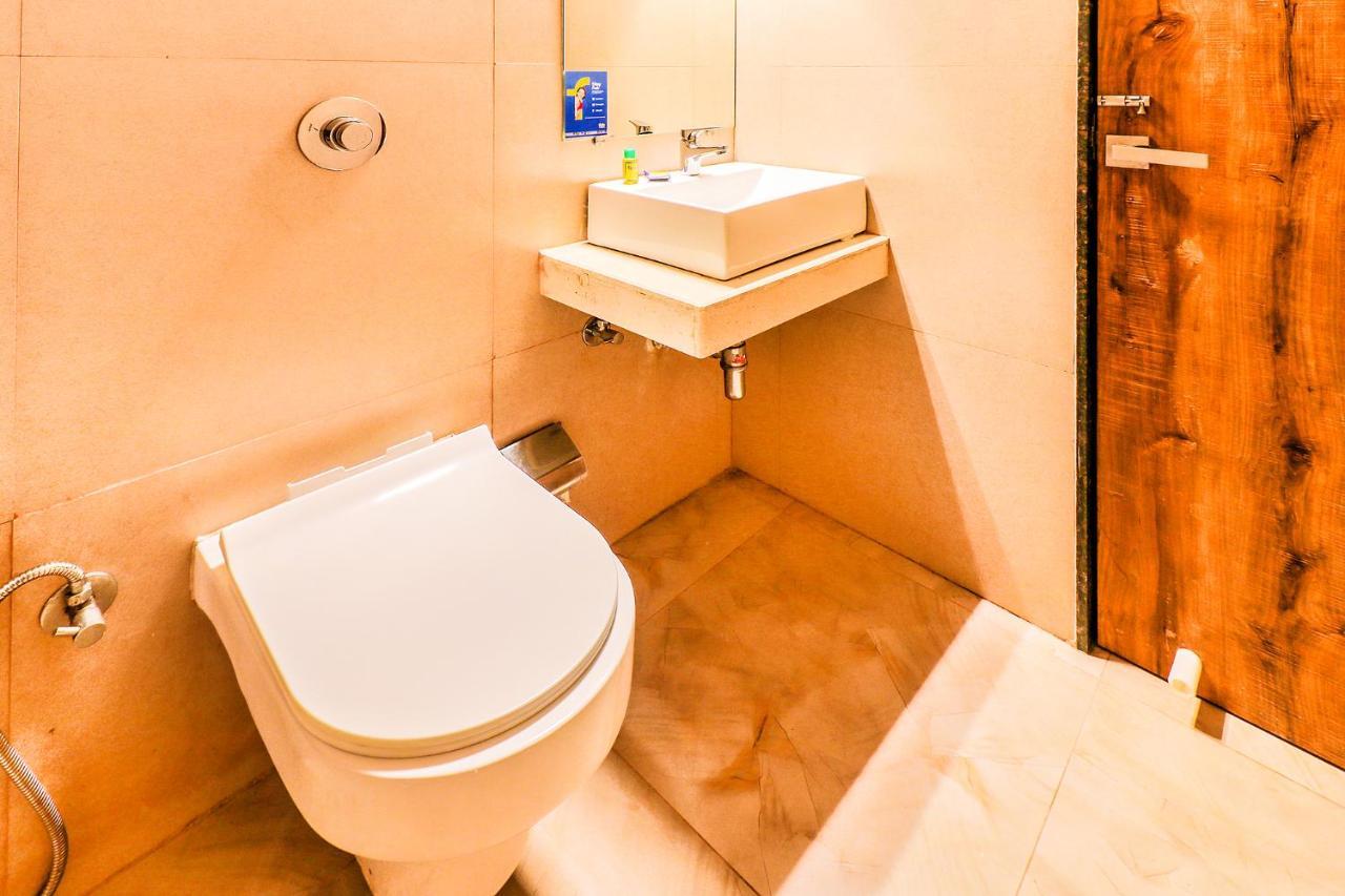 Hotel Byaris International By Bizzgrow Hotels Mumbai Kültér fotó